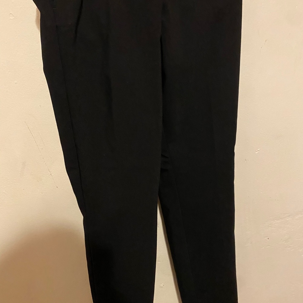 H&M Black slacks with elastic